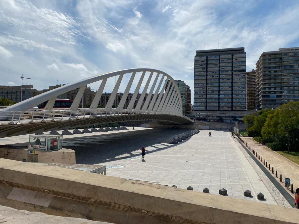 Valencia Suits You Centro Historico, Establecimiento Automatizado-Fast Auto Check In&Out, Solo Para Adultos-Adults Only المظهر الخارجي الصورة