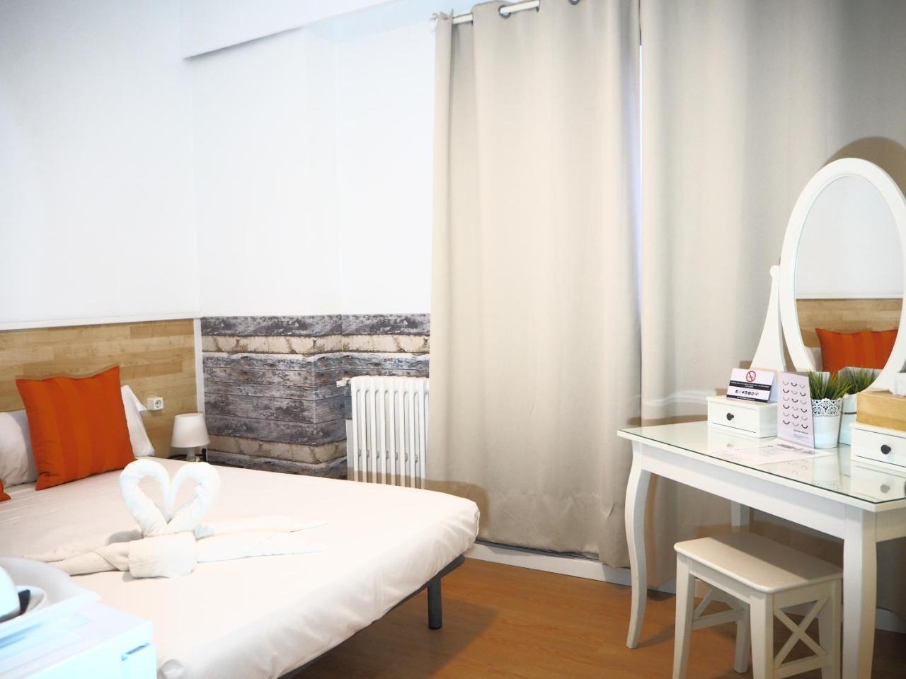 Valencia Suits You Centro Historico, Establecimiento Automatizado-Fast Auto Check In&Out, Solo Para Adultos-Adults Only المظهر الخارجي الصورة